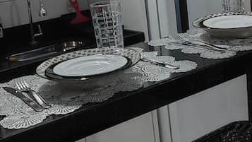 Micro-ondas, fogão, cooktop