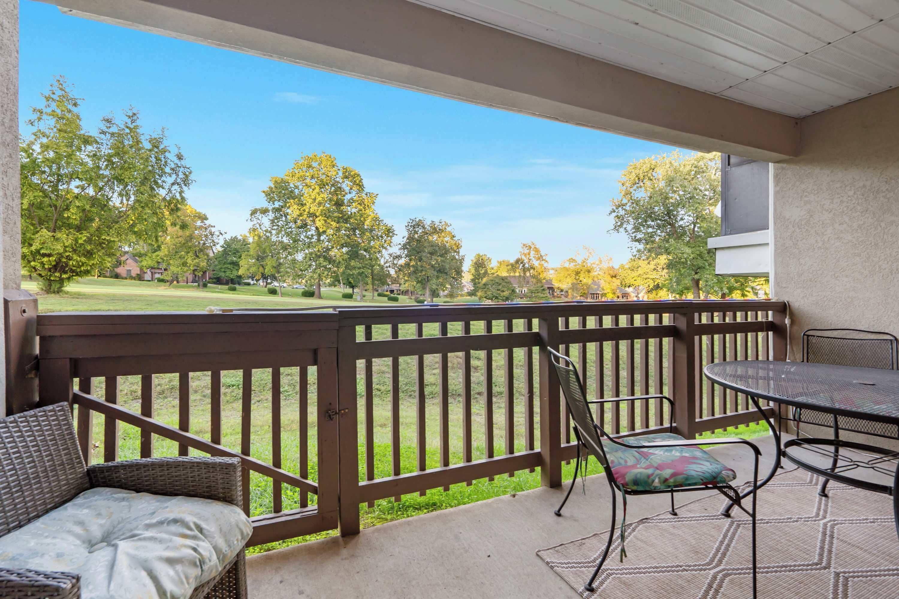 Lägenhet - flera sängar - balkong - utsikt mot golfbanan (Fairway Retreat) | Utsikt från rummet