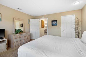 Condo, Multiple Beds, Balcony, Golf View (Fairway Retreat) | 2 bedrooms, individually decorated, individually furnished