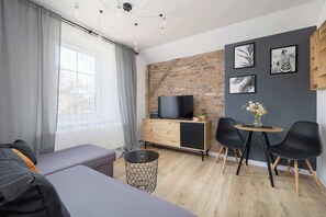 TV, offices