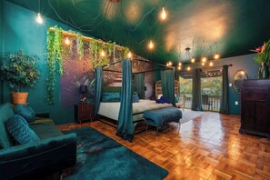 9 bedrooms, iron/ironing board, travel cot, free WiFi