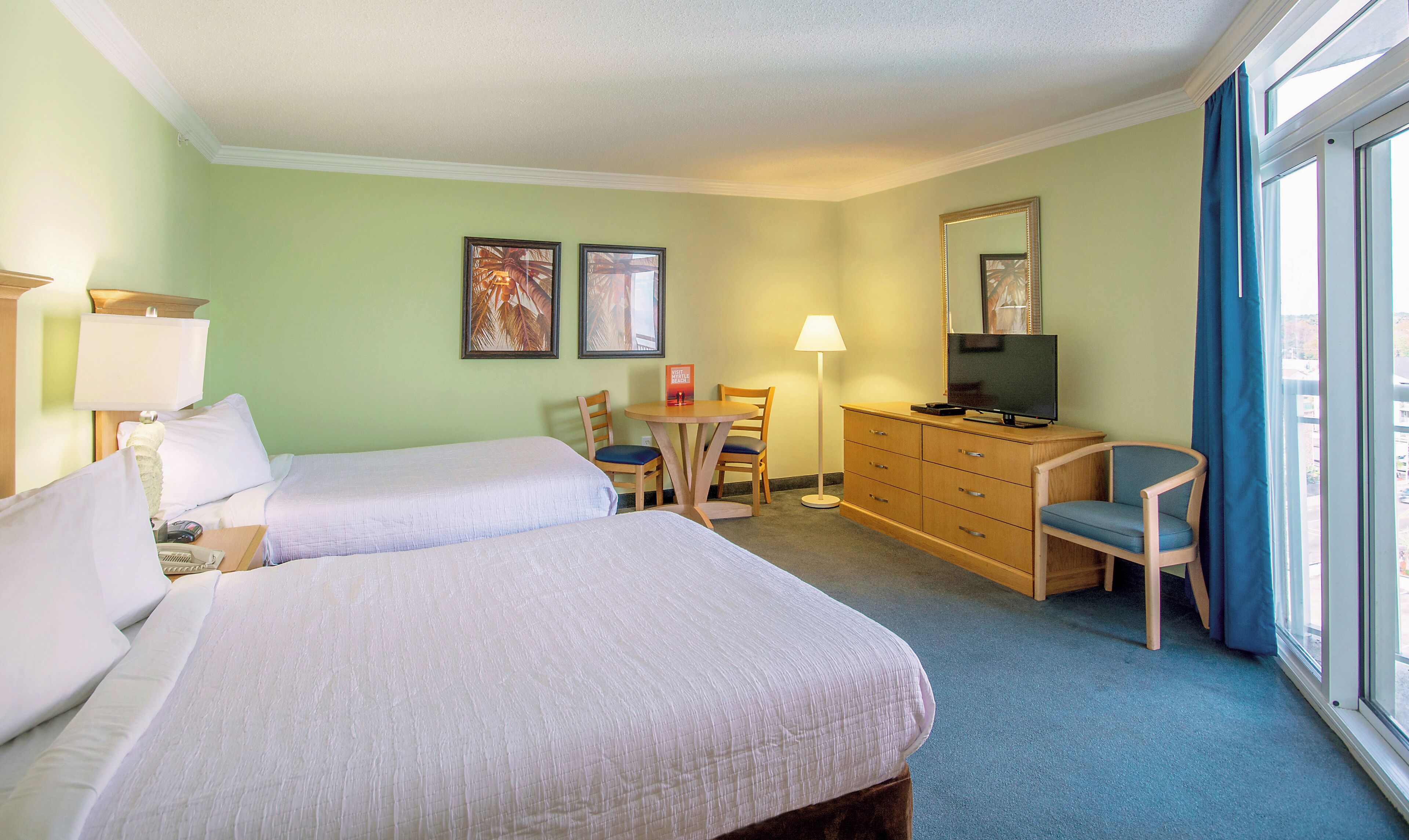 2 makuuhuonetta, silitysrauta/-lauta, ilmainen Wi-Fi, vuodevaatteet