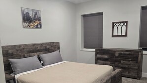 Room -  Condo 5127 D Bellaire (Bellaire)