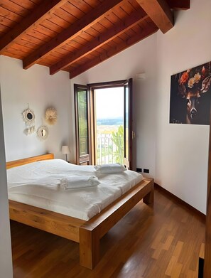 5 chambres, Wi-Fi, draps fournis