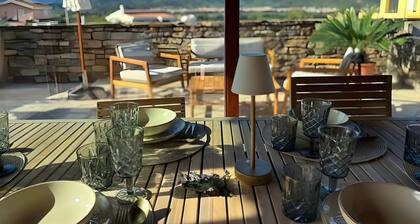 Villa 'Scholl Muravera' with Sea View, Wi-Fi and Air Conditioning