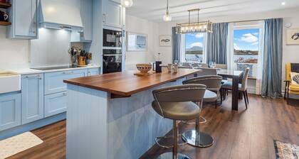 A Coastal Haven at 2 Harbour View