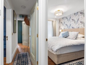 3 habitaciones, tabla de planchar con plancha y wifi gratis 