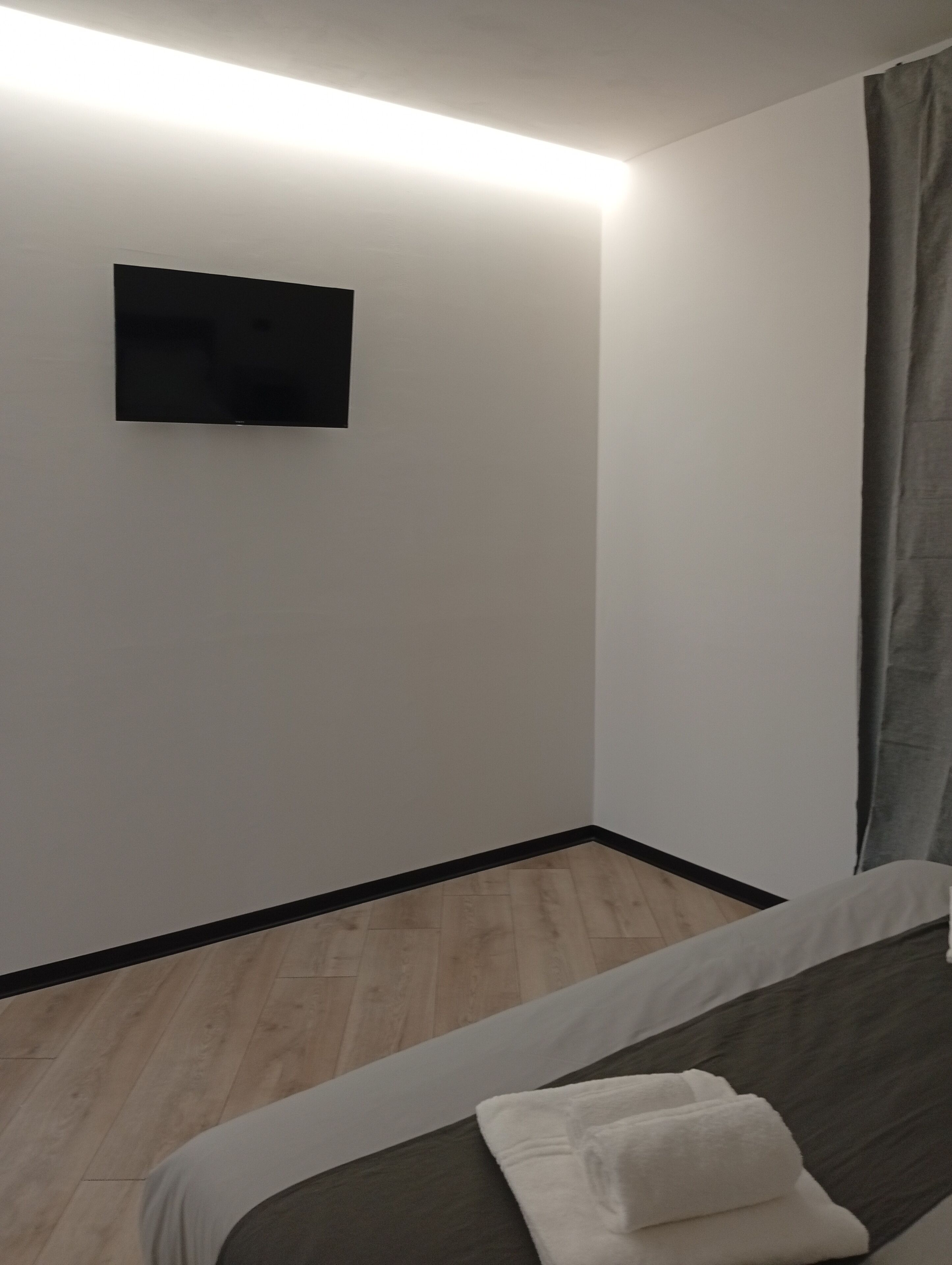 8 Schlafzimmer, Internetzugang, Bettwäsche