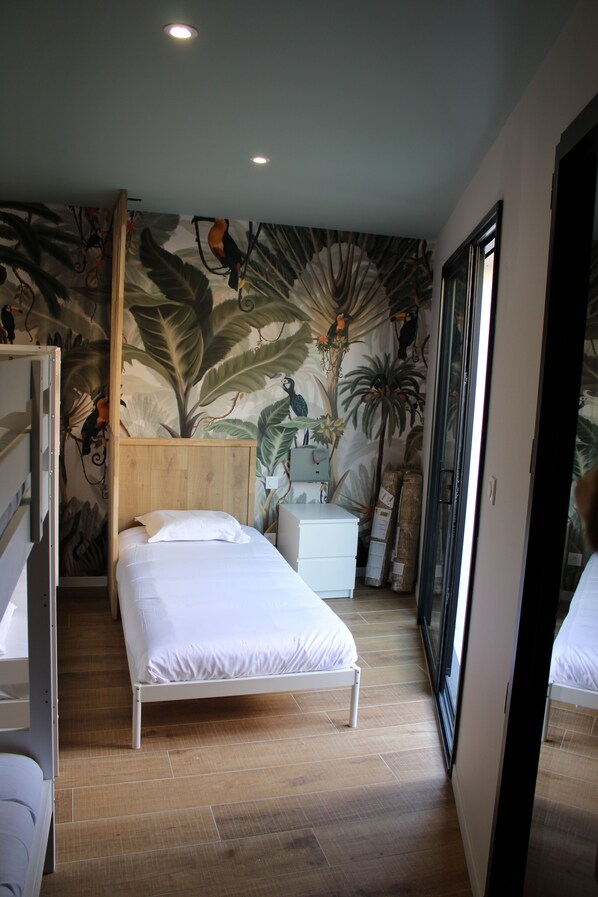 6 bedrooms, Internet