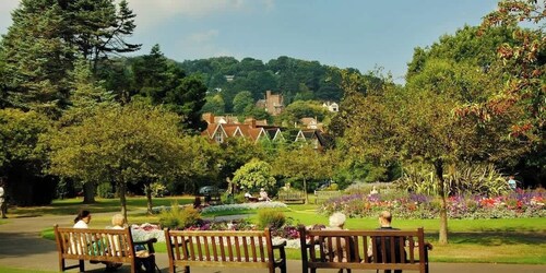 Free parking | 7 beds | Contractor & Large groups