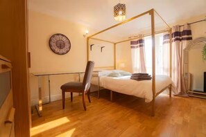 6 bedrooms - Free parking | 7 beds | Contractor & Large groups (Reading)