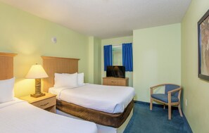 12 makuuhuonetta, silitysrauta/-lauta, ilmainen Wi-Fi, vuodevaatteet