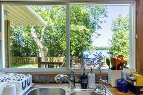 Cozy 2BR + Loft | Game Room & River Nearby