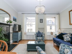 Living area - 11A High Street (Jedburgh)