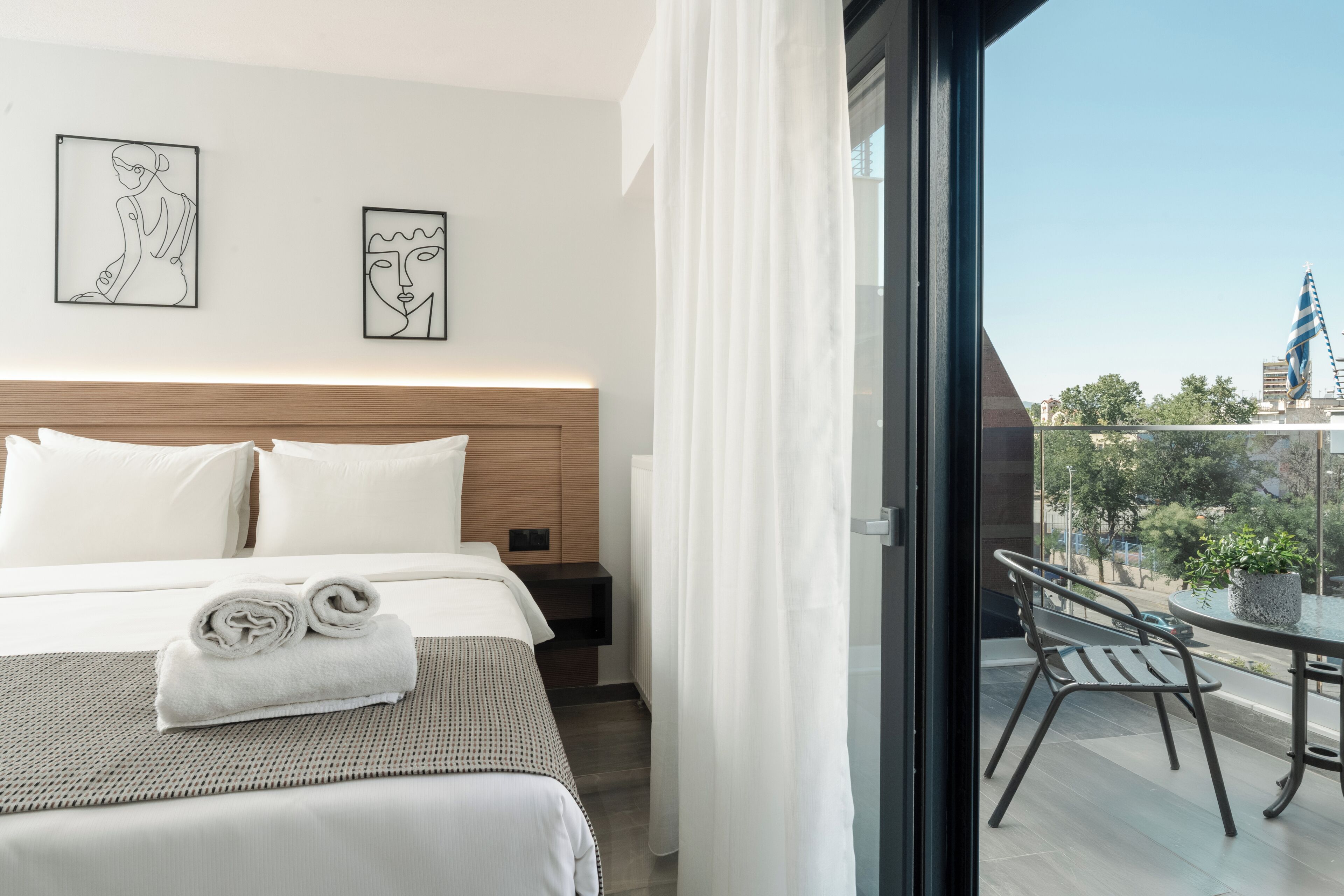 Deluxe Studio | Seterika/papan seterika, Wi-fi percuma 