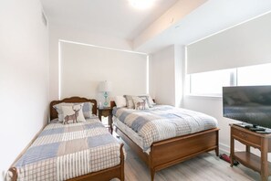 2 bedrooms, WiFi, bed sheets