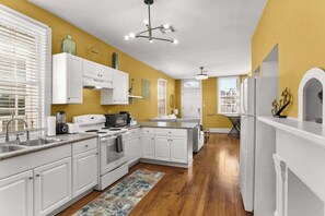 Fridge, microwave, oven, stovetop - Quiet Home w/ Private Patio in Bywater New Orleans (New Orleans)