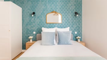 Literie hypoallergénique, surmatelas, décoration personnalisée