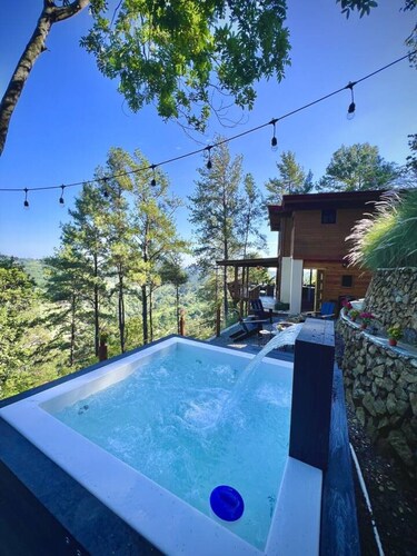 Villa Romantiqueo - Private Couples/ Jacuzzi/View