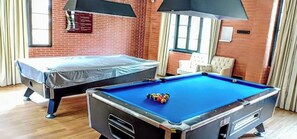 Apartment, 1 Bedroom, Accessible, Balcony | Game room - Venetian Signature Condominium (Pattaya)