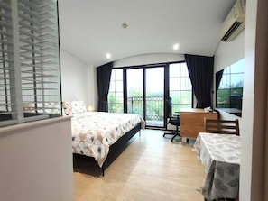 Apartment, 1 Bedroom, Accessible, Balcony | 1 bedroom