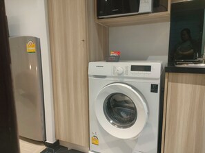 Apartamento, 1 habitación, accesible para personas con discapacidad, balcón | Interior