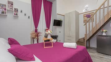 2 Schlafzimmer, Schreibtisch, Bügeleisen/Bügelbrett, WLAN