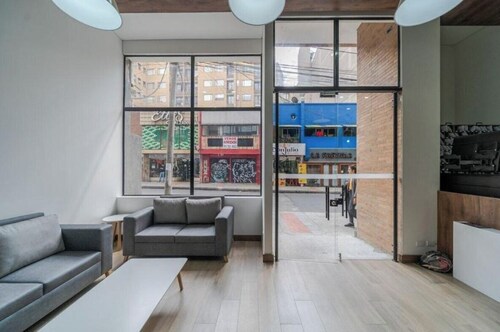 Charming 1-bedroom condo in wonderful Bogotá  with fitness room and heat pool