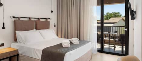 1 bedroom, desk, iron/ironing board, travel crib