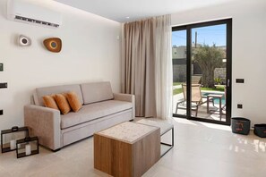 Smart-TV, peis og bøker