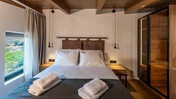 2 slaapkamers, een strijkplank/strijkijzer, wifi, beddengoed