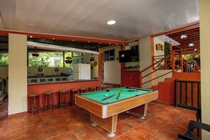 غرفة الألعاب