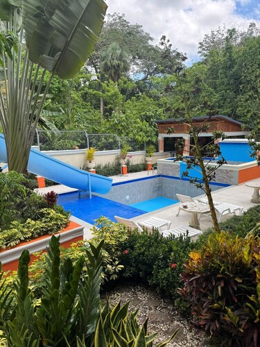 A 3-bedroom villa in beautiful San Francisco De Macoris with amenities and more