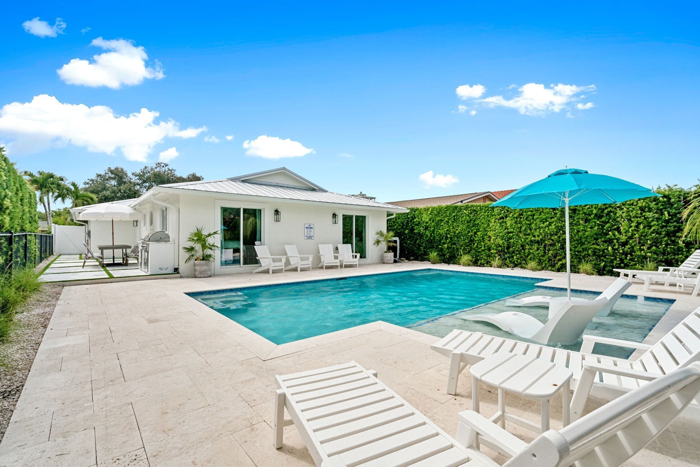 Piscine extérieure, piscine chauffée