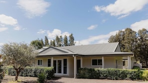 Listing image 22 - Casa Siena | In the Heart of the Hunter Valley (Pokolbin)