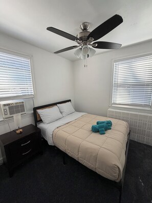 Een strijkplank/strijkijzer, wifi