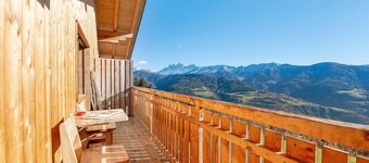 Apartment 'Zolerhof Arnika' with Mountain View, Shared Terrace and Wi-Fi