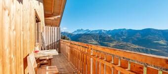 Apartment 'Zolerhof Arnika' with Mountain View, Shared Terrace and Wi-Fi