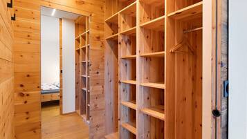 1 bedroom, WiFi, bed sheets, wheelchair access