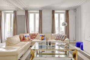 TV connectée, chaîne hi-fi