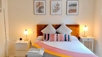 1 chambre, bureau, Wi-Fi gratuit, draps fournis