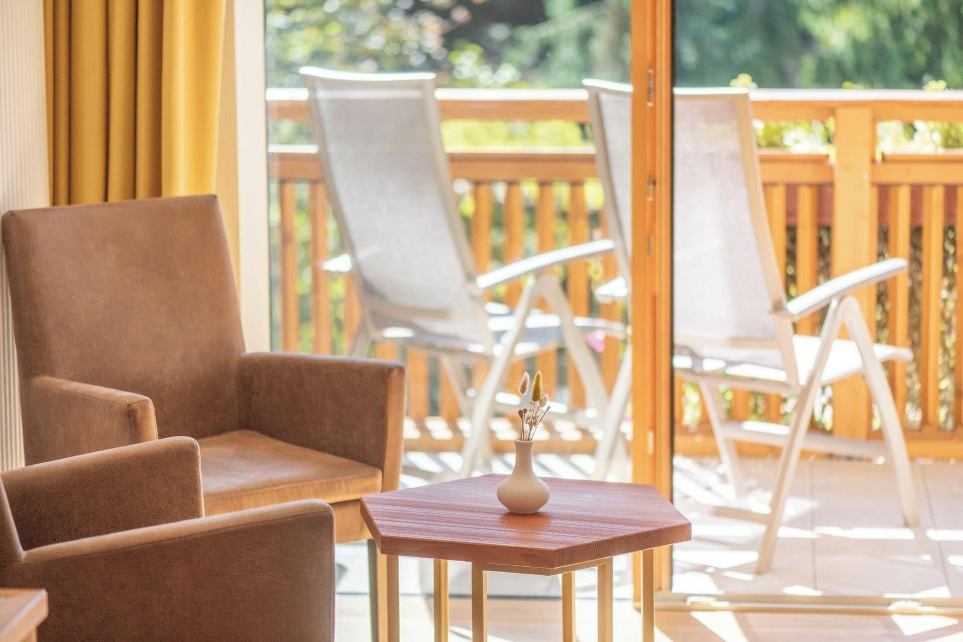 Quadrupla familiare, balcone, vista giardino | Biancheria da letto ipoallergenica, una cassaforte in camera