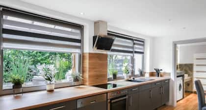 Erholsame Auszeit auf ca 100qm in Idylischer Lage mit großer überdachter Terasse