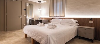 Aima Boutique Rooms