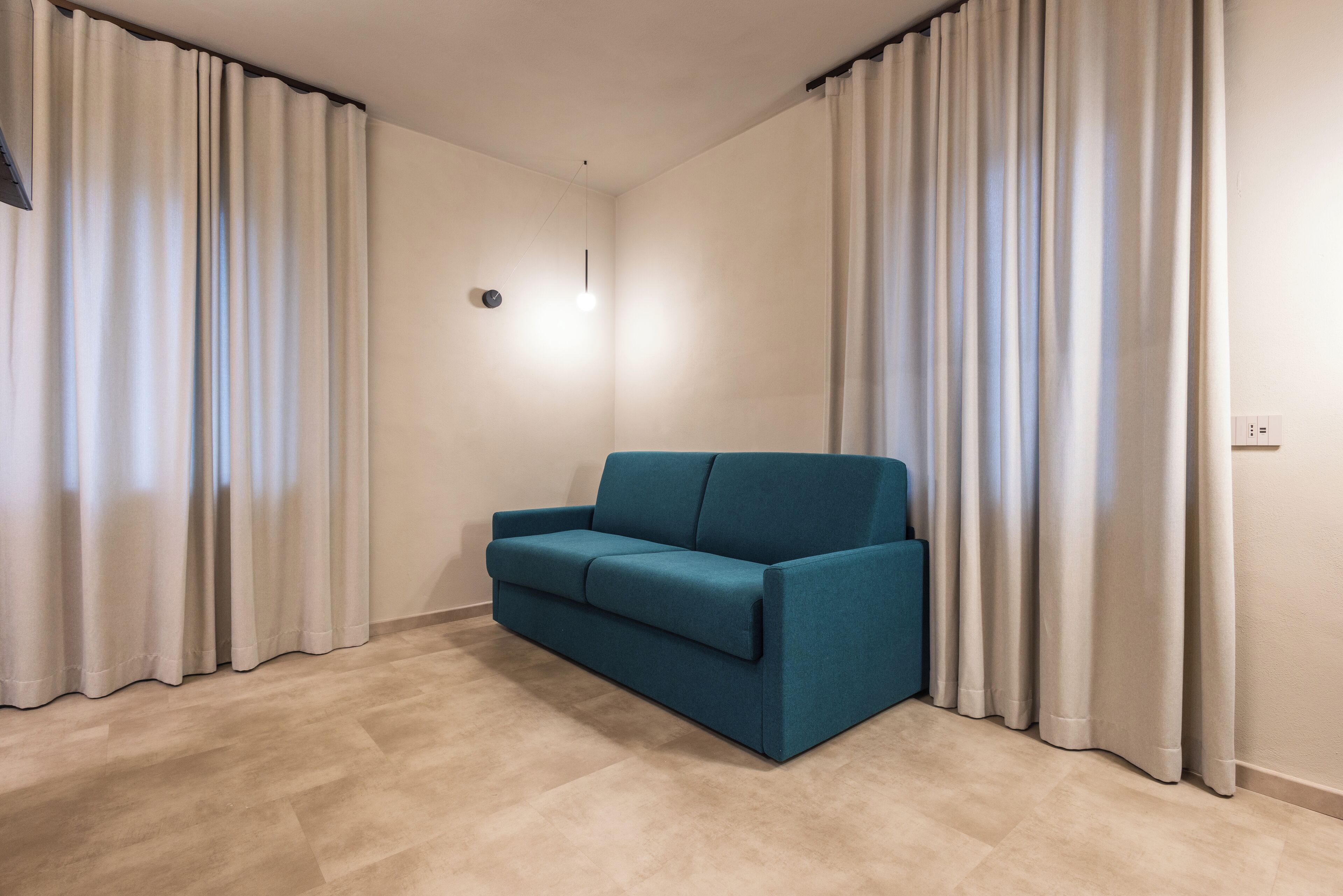 Quarto quádruplo superior | Wi-Fi de cortesia, roupa de cama