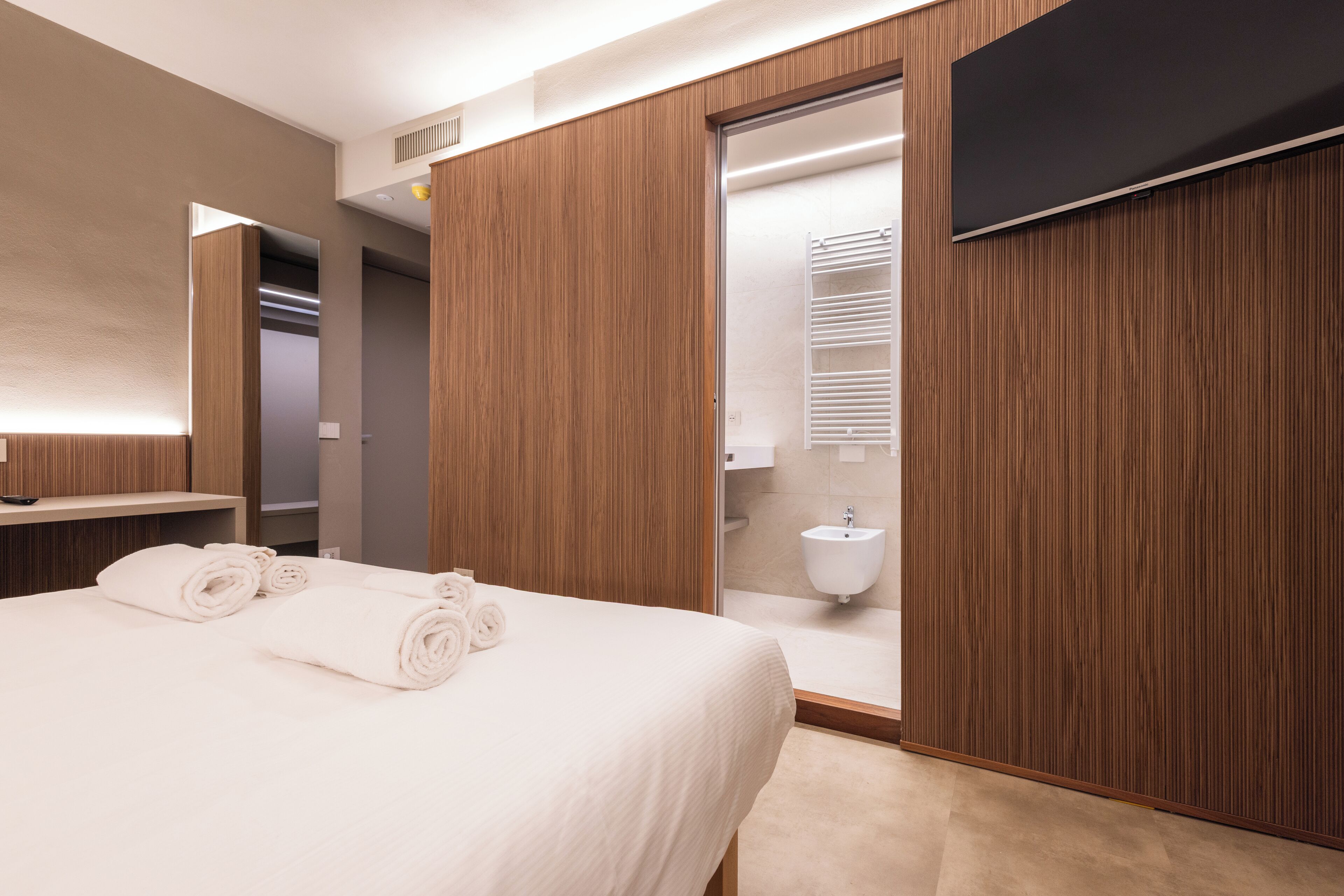 Tripla Classic | Wi-Fi gratuito, lenzuola