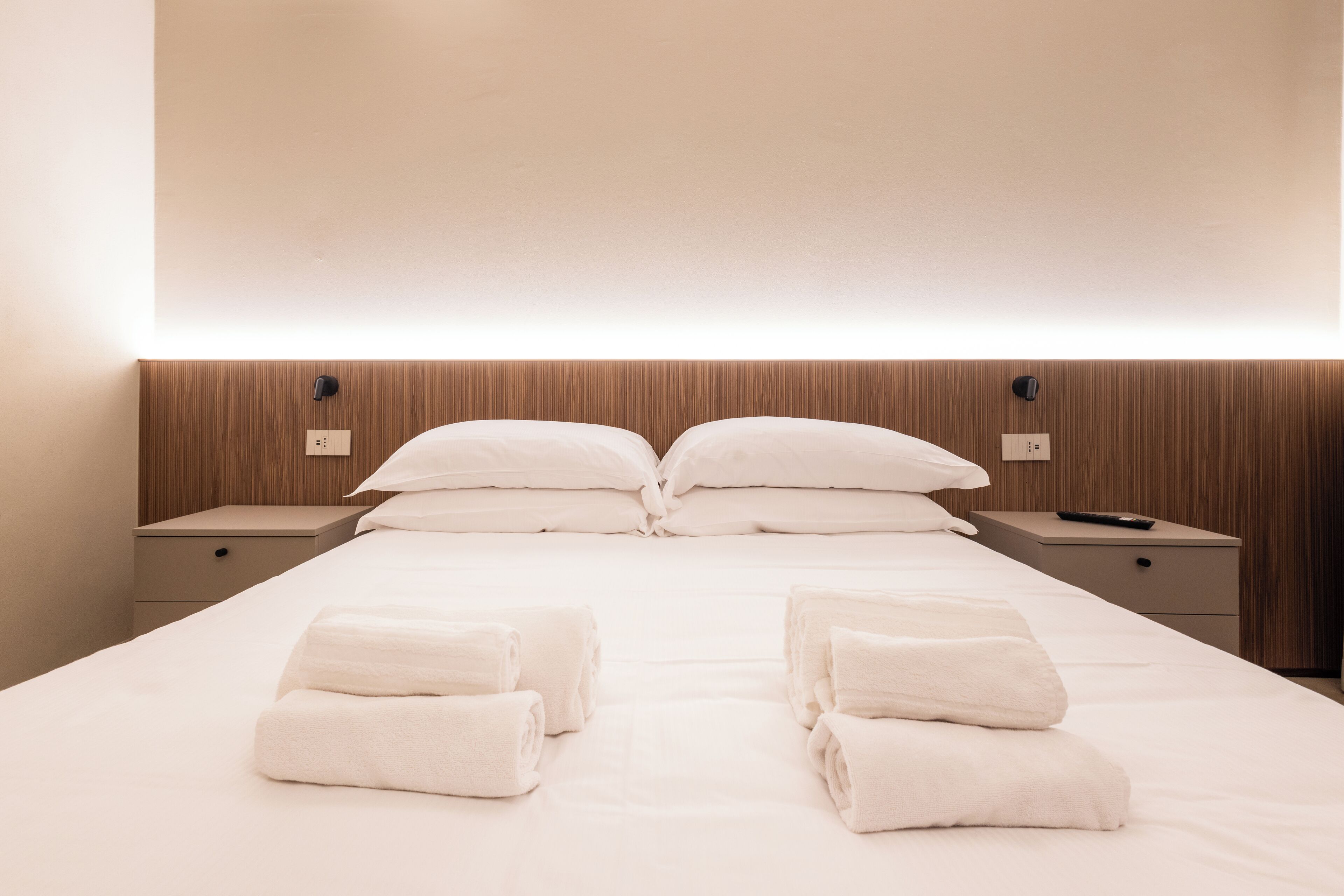 Superior Quadruple Room | Free WiFi, bed sheets