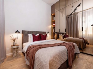 2 bedrooms, iron/ironing board, travel crib, WiFi - TurnKey | Wenceslas square Two Bedroom Loft Ap. (Praha 1)