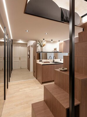 Interior - TurnKey | Wenceslas square Two Bedroom Loft Ap. (Praha 1)