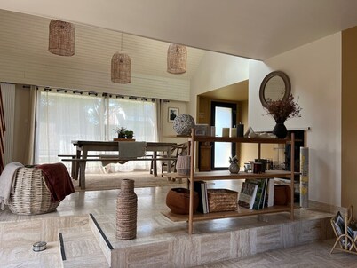 Les Dunes family home for 6/7 people a few steps from the beach